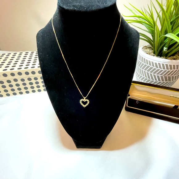 14K Gold Emerald & Diamond Necklace - Picture 5 of 7